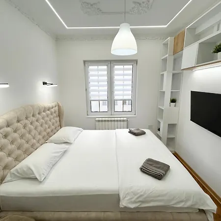 Apartment Elegance *